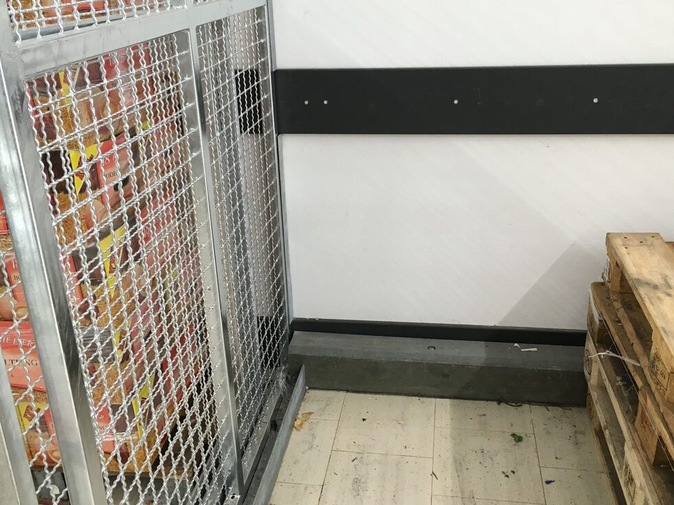 Extrem stabiler Rammschutz, Höhe 150mm