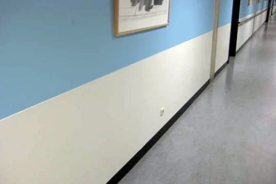 Wandschutzplatte – ACROLEN-MED (Brandschutz B1) – Bild 7