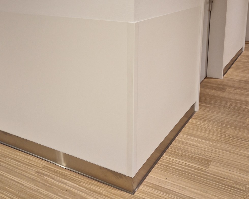  Formteile aus Acrolen 