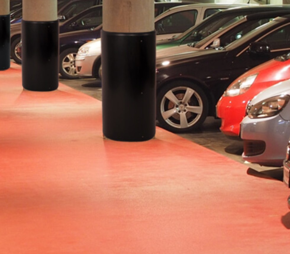 Tiefgaragen und Parkhäuser